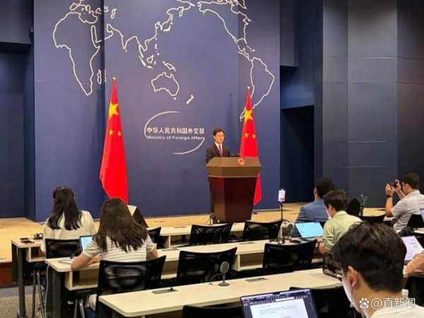 招财猫配资 外交部回应日本的抗战胜利纪念负面言论 敦促日方正视历史