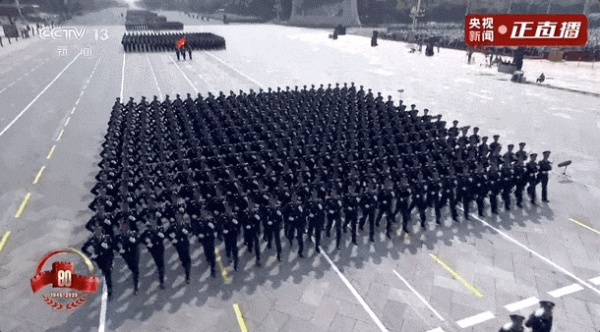 九融配资 九三阅兵震撼世界, 特朗普已连说三个“不”, 对中国态度转变很大